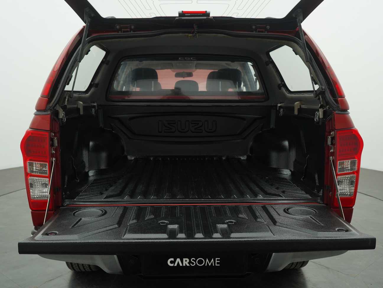 terpakai 2013 Isuzu D-Max Dual Cab 4X4 2.5
