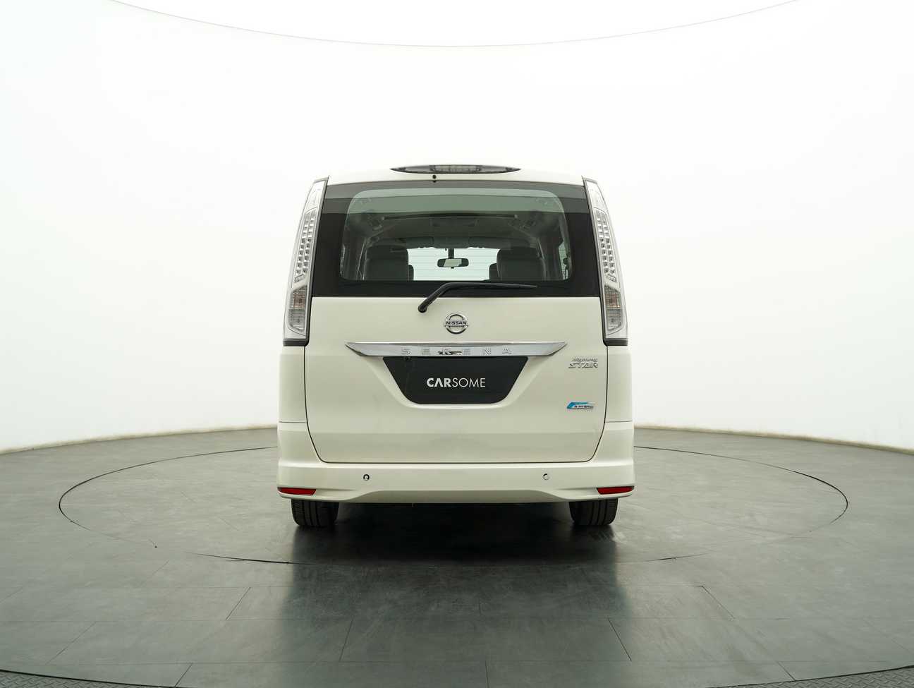 used 2013 Nissan Serena S-Hybrid High-Way Star 2.0