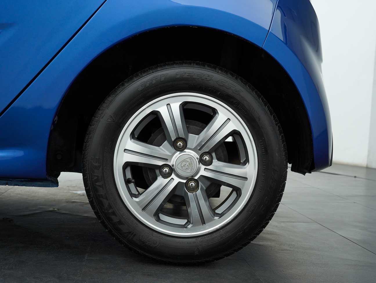 terpakai 2015 Proton Iriz Standard 1.3