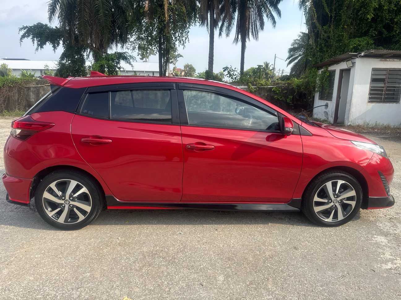 terpakai 2020 Toyota Yaris E 1.5