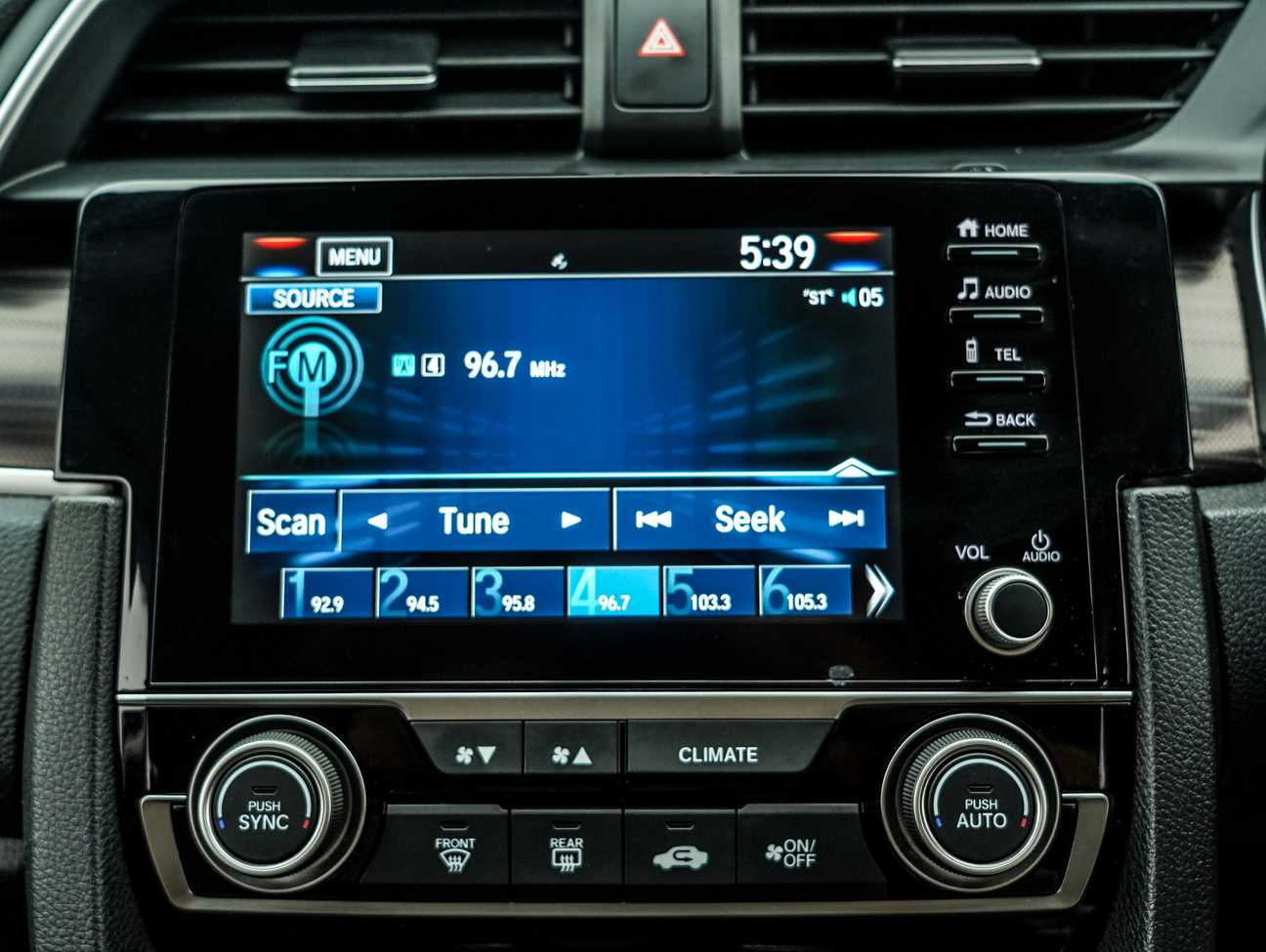 terpakai 2020 Honda Civic TC-P 1.5