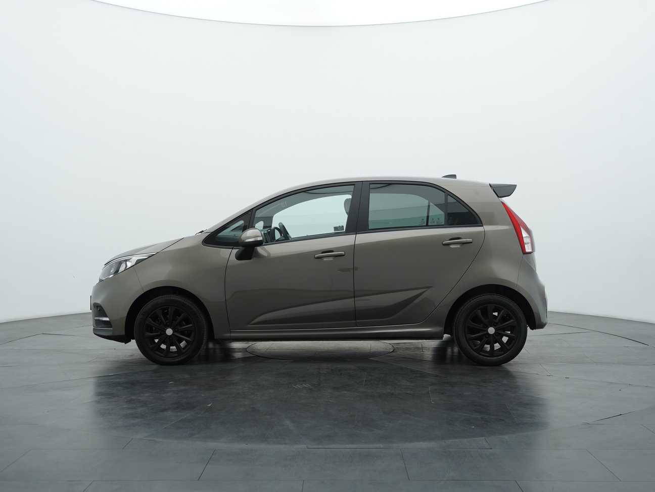 terpakai 2019 Proton Iriz Premium 1.6