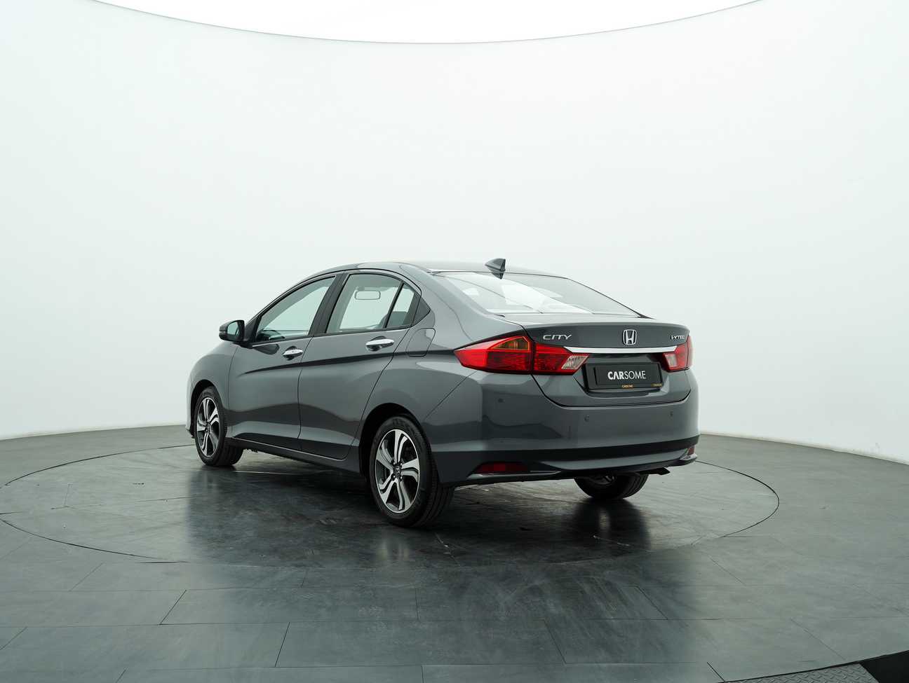 used 2017 Honda City V 1.5