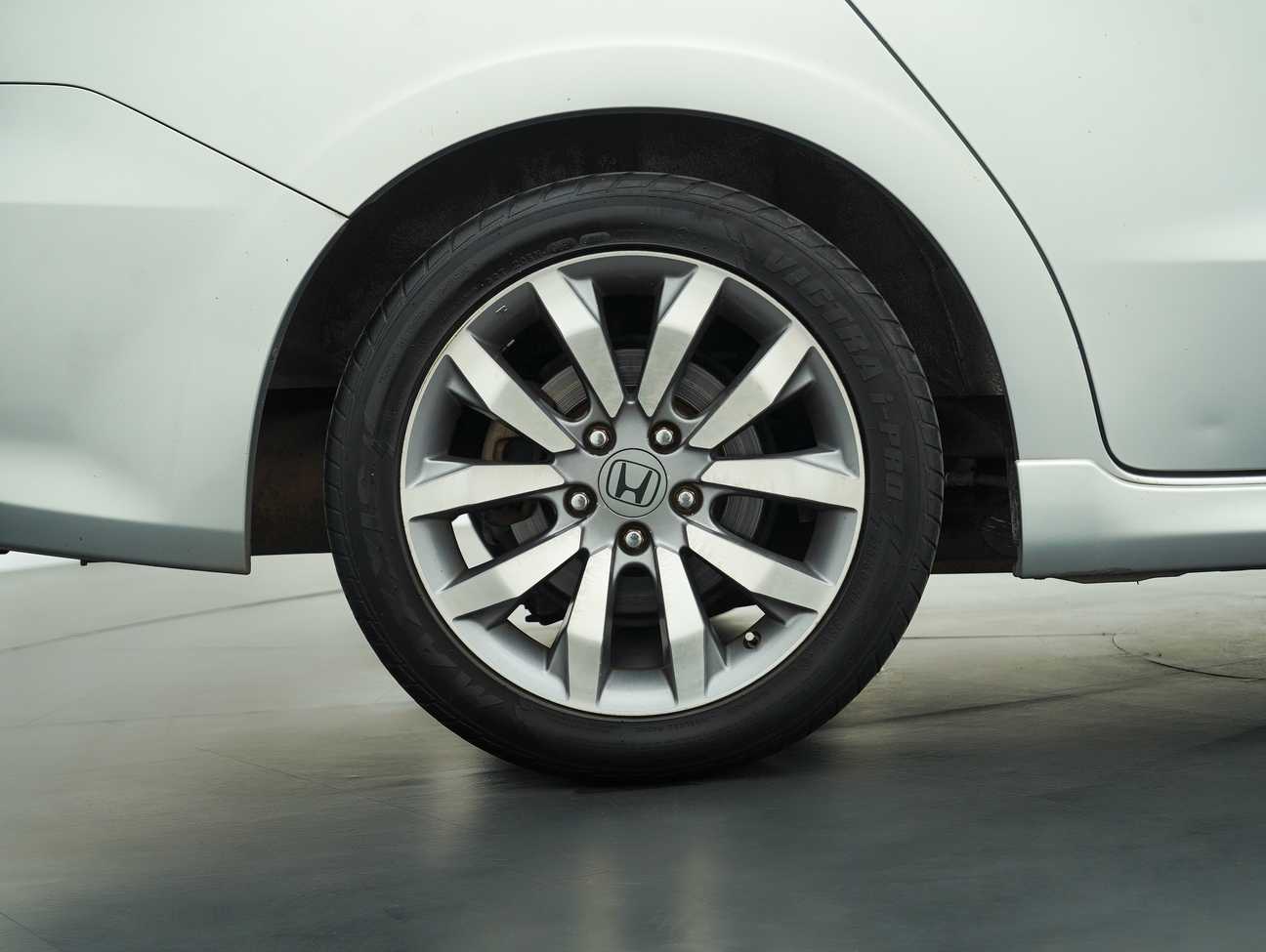 used 2008 Honda Stream i-VTEC 1.8