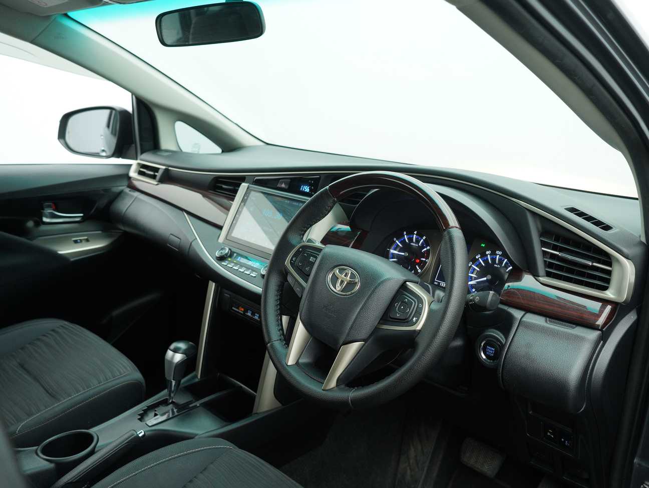 used 2017 Toyota Innova G 2.0