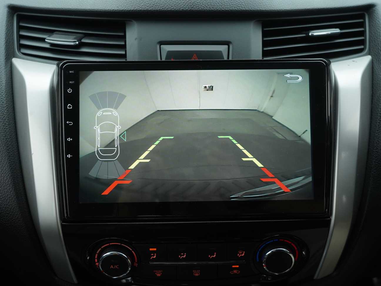 terpakai 2017 Nissan Navara NP300 V Dual Cab 2.5