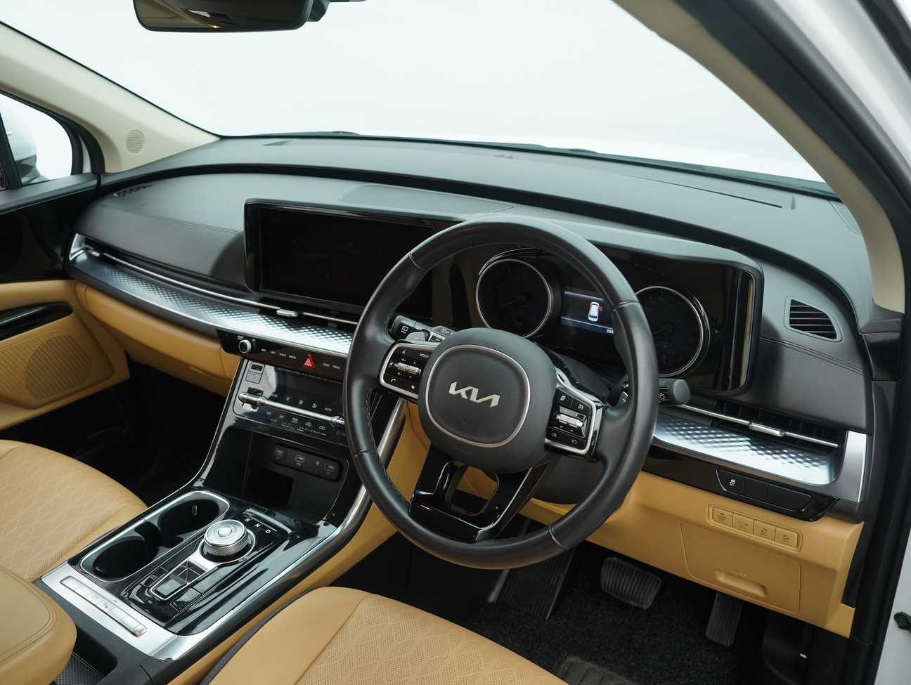 terpakai 2022 Kia Carnival High 7 Seater 2.2