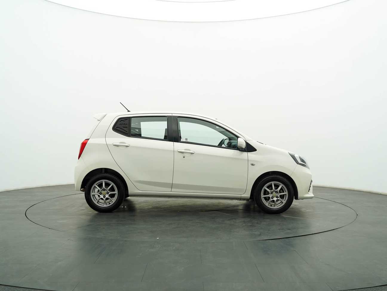 used 2016 Perodua AXIA G 1.0