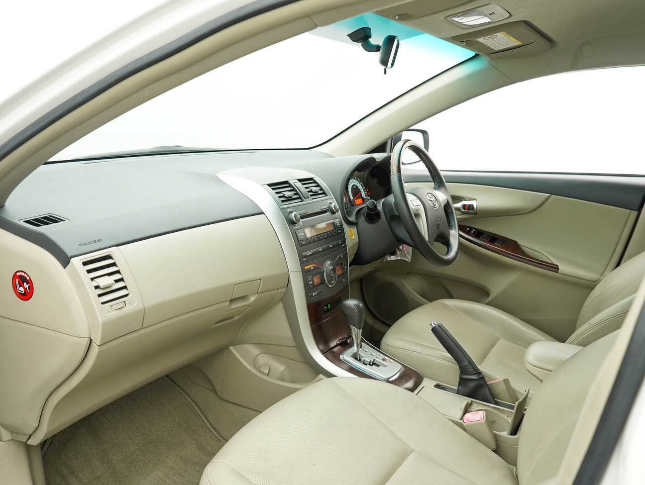 used 2011 Toyota Corolla Altis G 1.8