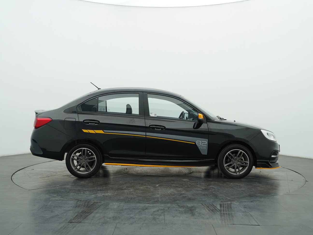 used 2021 Proton Saga R3 1.3