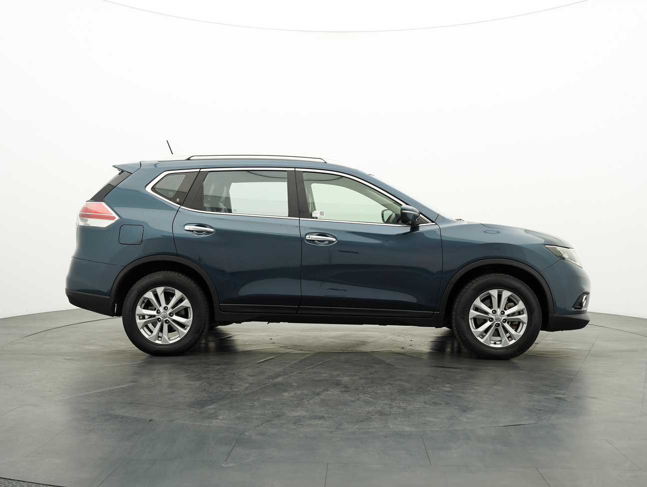 used 2017 Nissan X-Trail 4X4 2.5