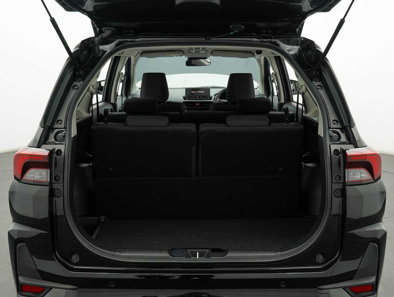 used 2022 Perodua Alza X 1.5