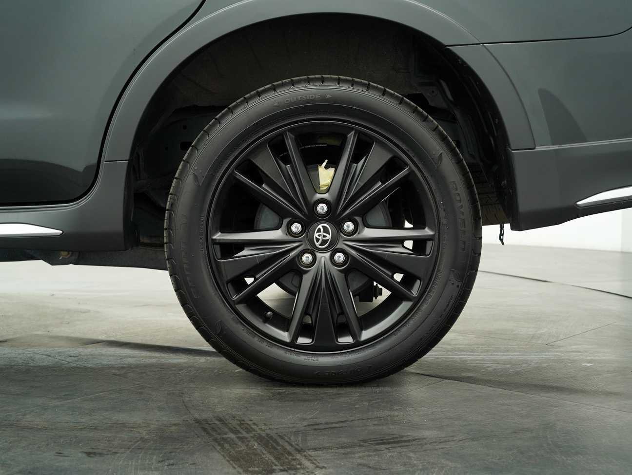 used 2018 Toyota Innova X 2.0