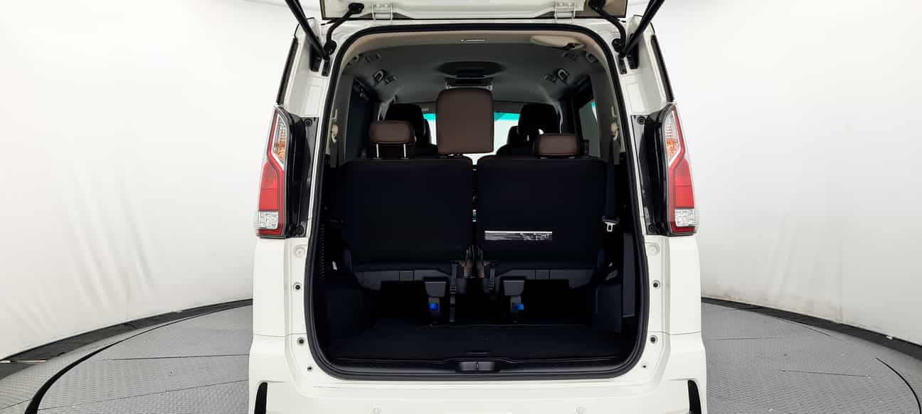 used 2020 Nissan SERENA S-HYBRID HIGH-WAY STAR (CKD) 2.0