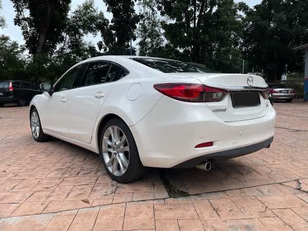 terpakai 2013 Mazda 6 SKYACTIV-G 2.5