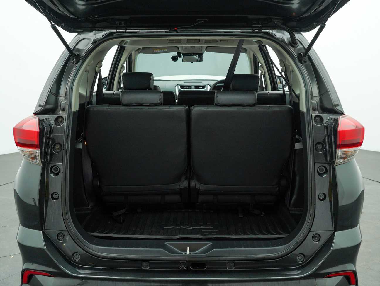 terpakai 2019 Perodua Aruz AV 1.5