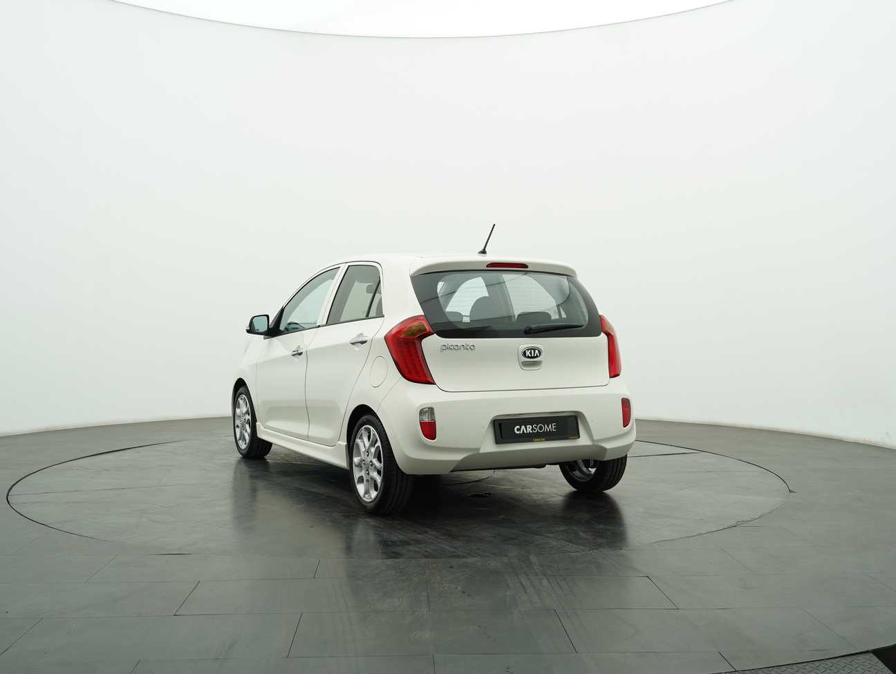 used 2013 Kia Picanto  1.2