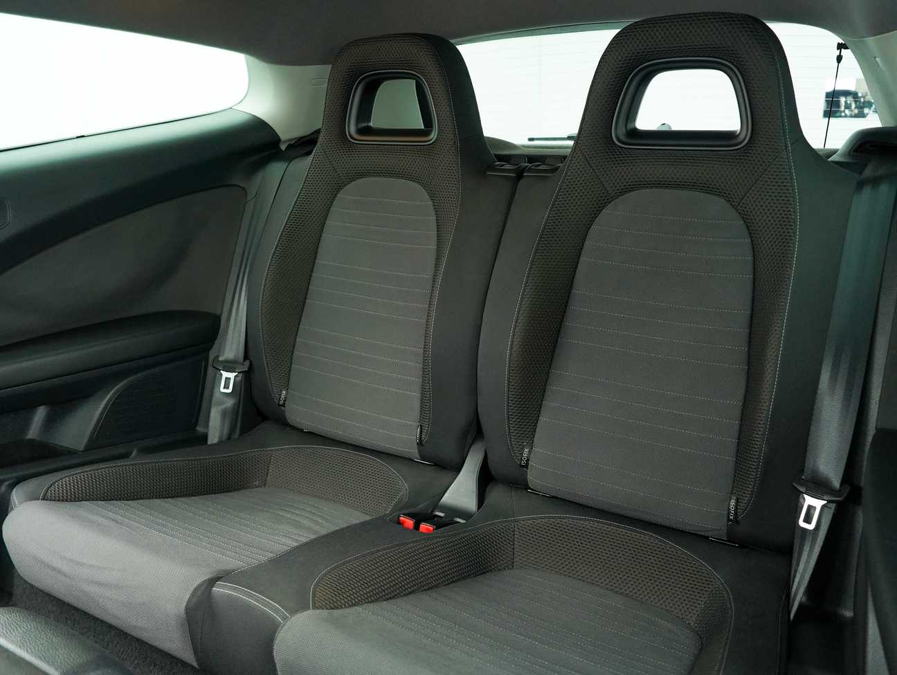 terpakai 2013 Volkswagen Scirocco TSI 1.4
