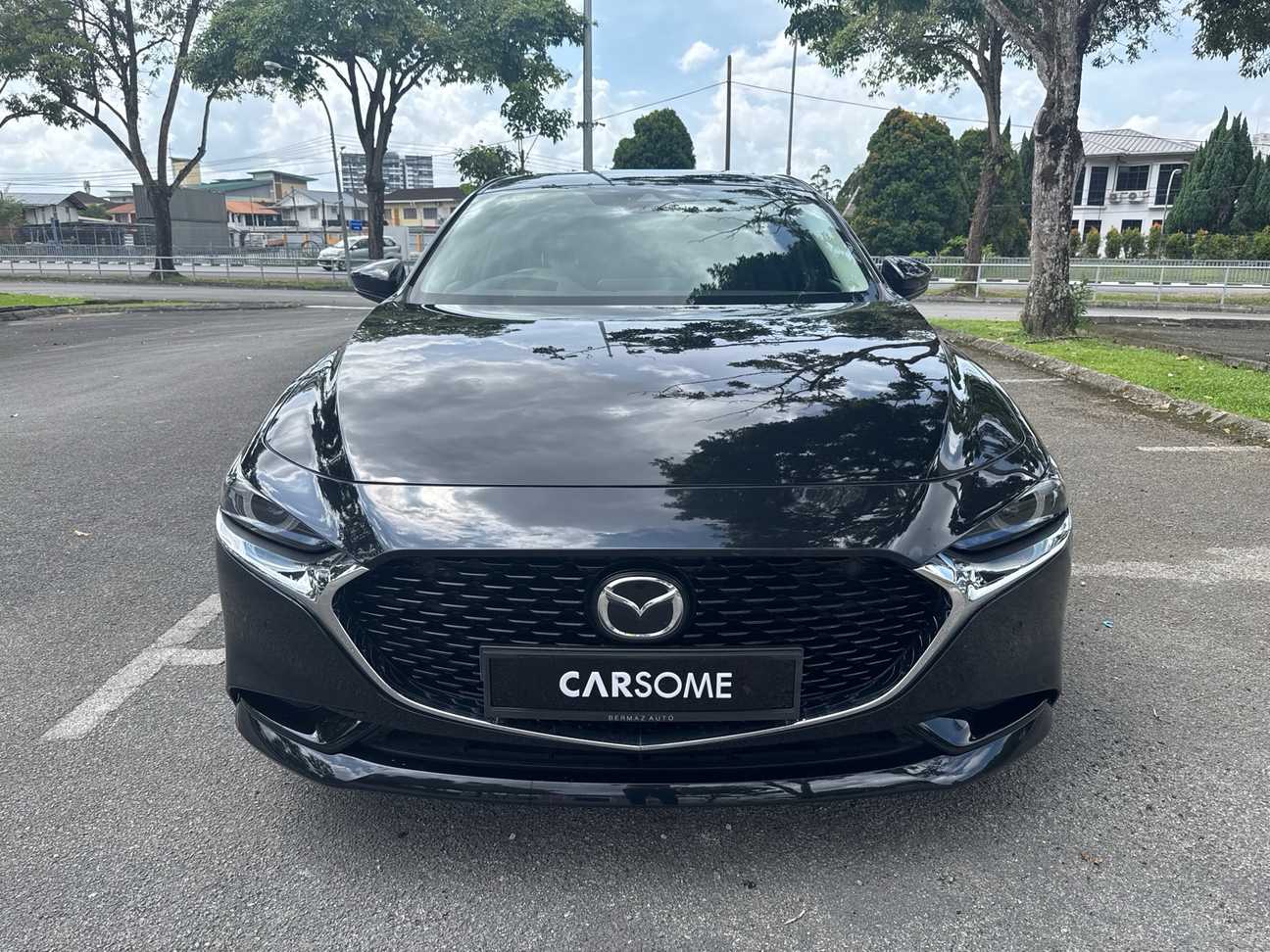 terpakai 2023 Mazda 3 SKYACTIV-G High Plus 2.0
