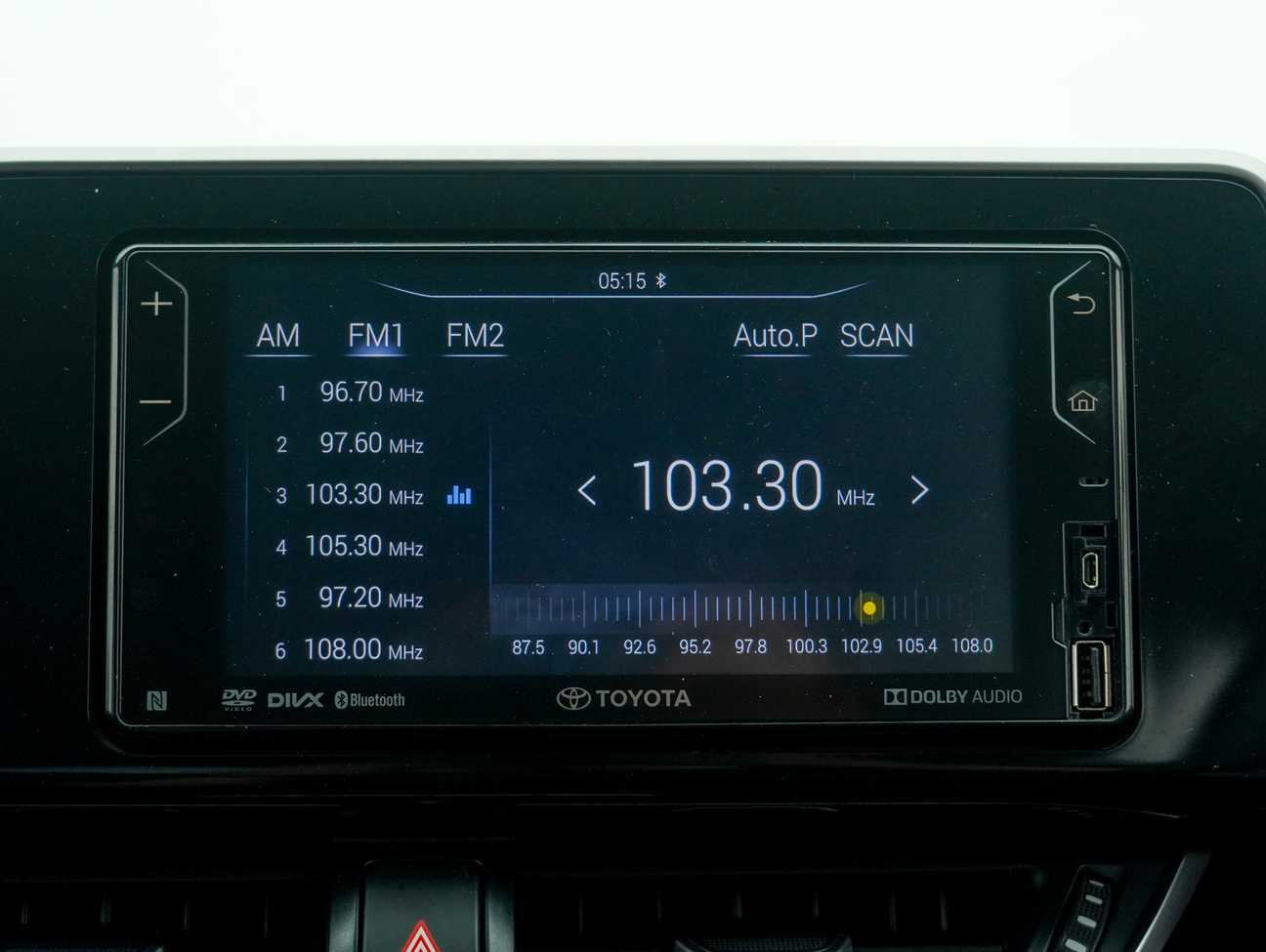 used 2018 Toyota C-HR  1.8