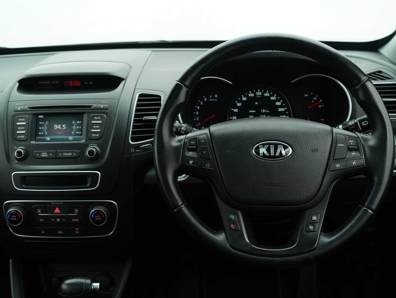 terpakai 2015 Kia Sorento  2.4