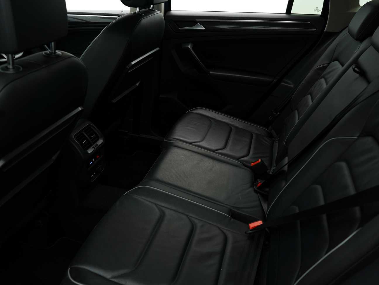 used 2019 Volkswagen TIGUAN  1.4