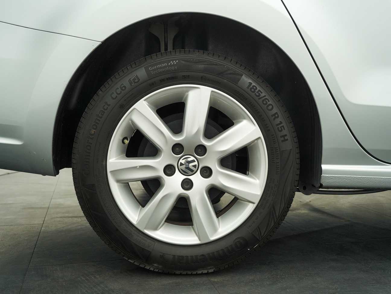 terpakai 2015 Volkswagen Polo  1.6