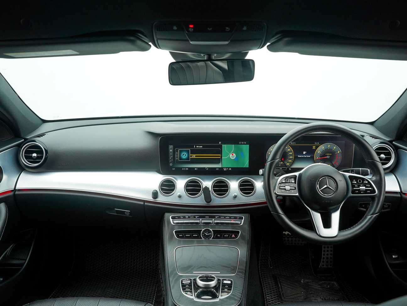 terpakai 2019 Mercedes-Benz E200 Avantgarde New Trim 2.0