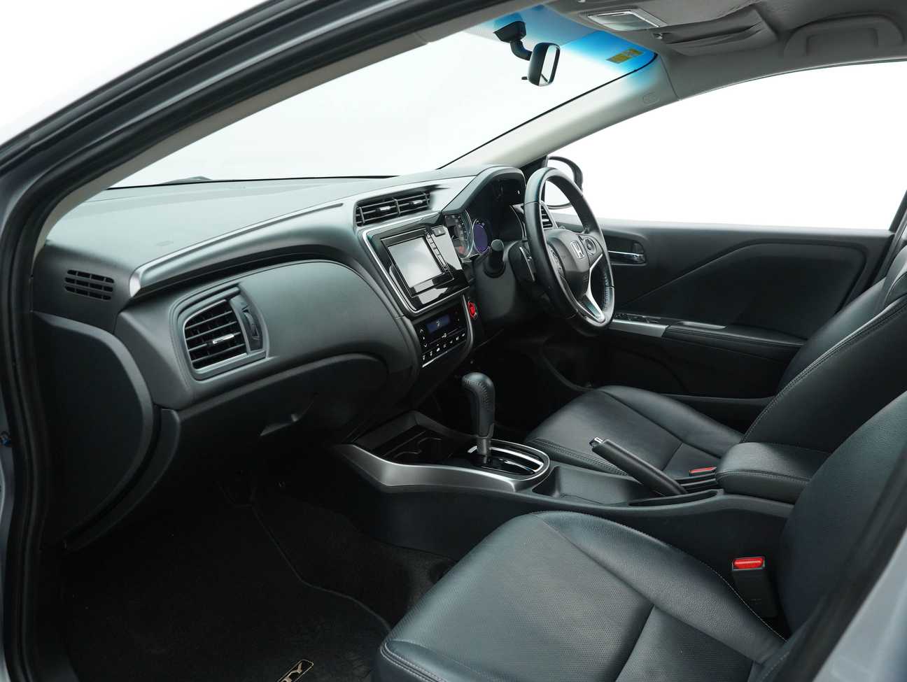 used 2018 Honda City V i-VTEC 1.5