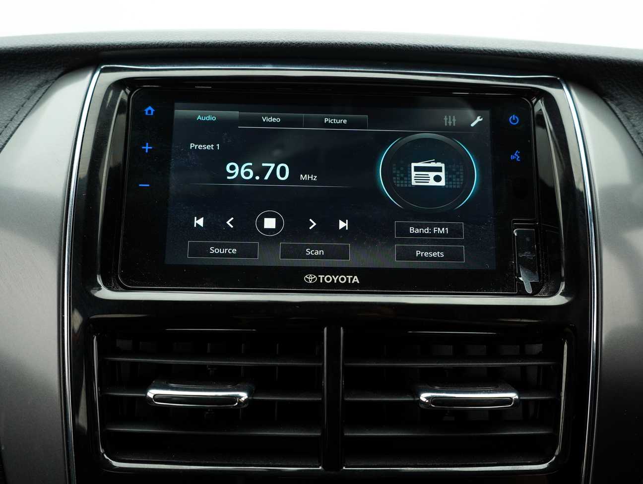 used 2021 Toyota Yaris G 1.5