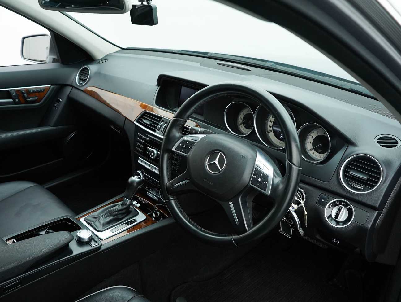 used 2012 Mercedes-Benz C200 Elegance CGI 1.8