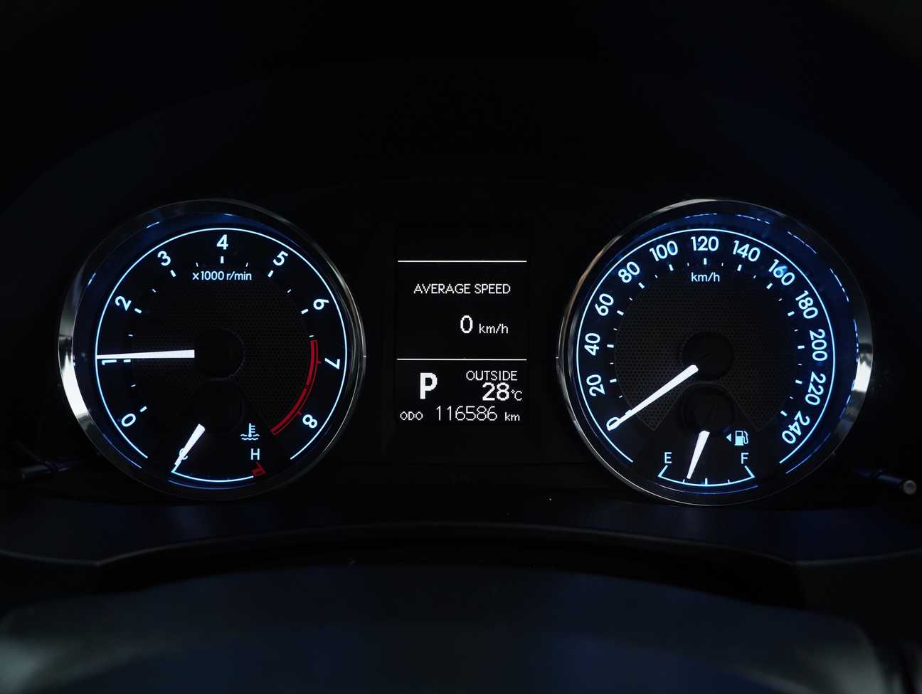 terpakai 2015 Toyota Corolla Altis G 1.8