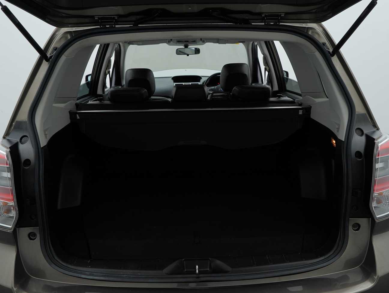 used 2016 Subaru Forester  2.0