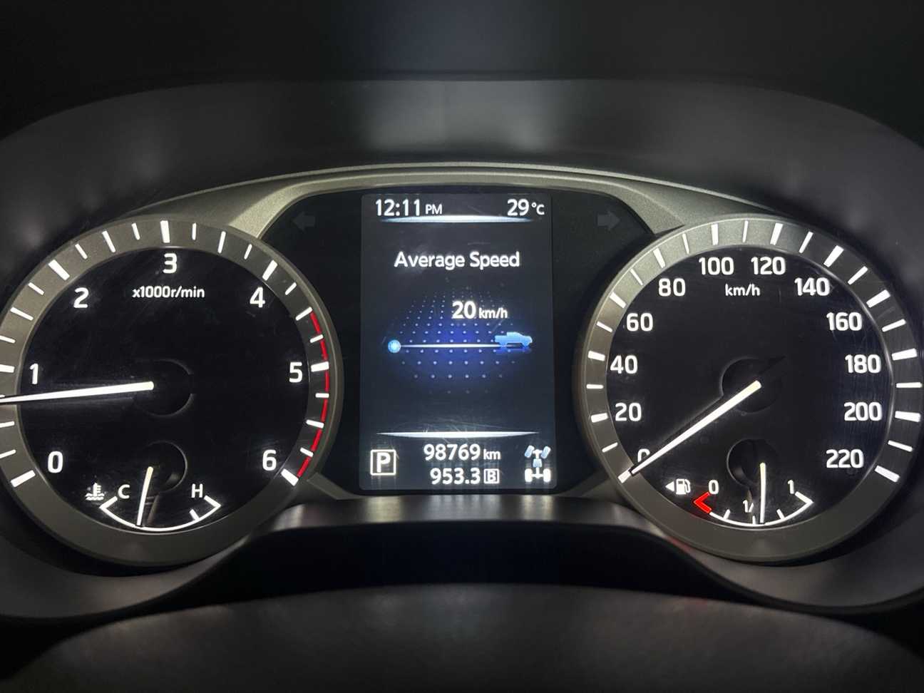 terpakai 2017 Nissan Navara NP300 V Dual Cab 2.5