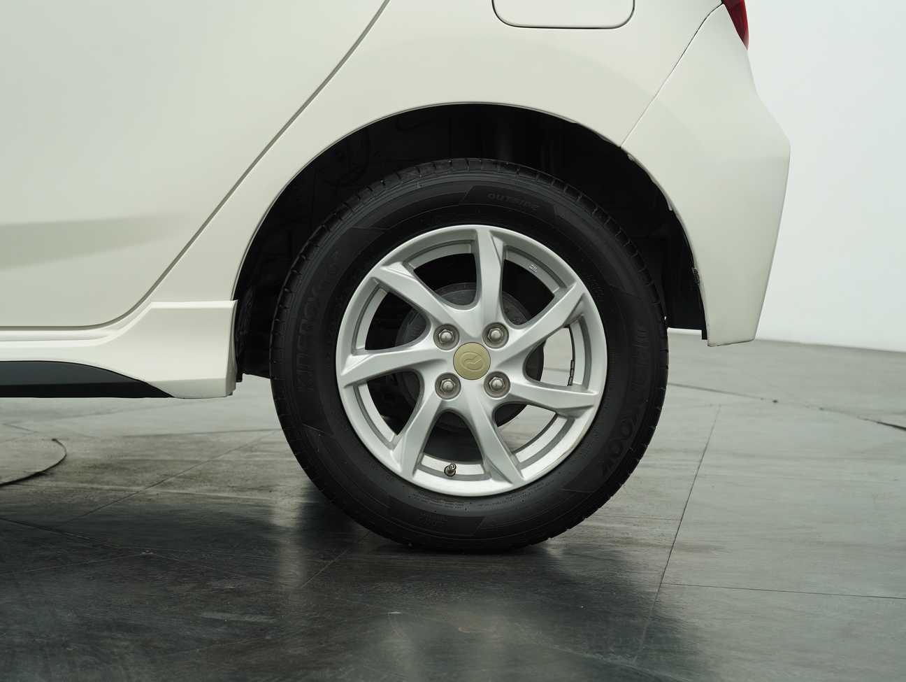 terpakai 2020 Perodua AXIA SE 1.0