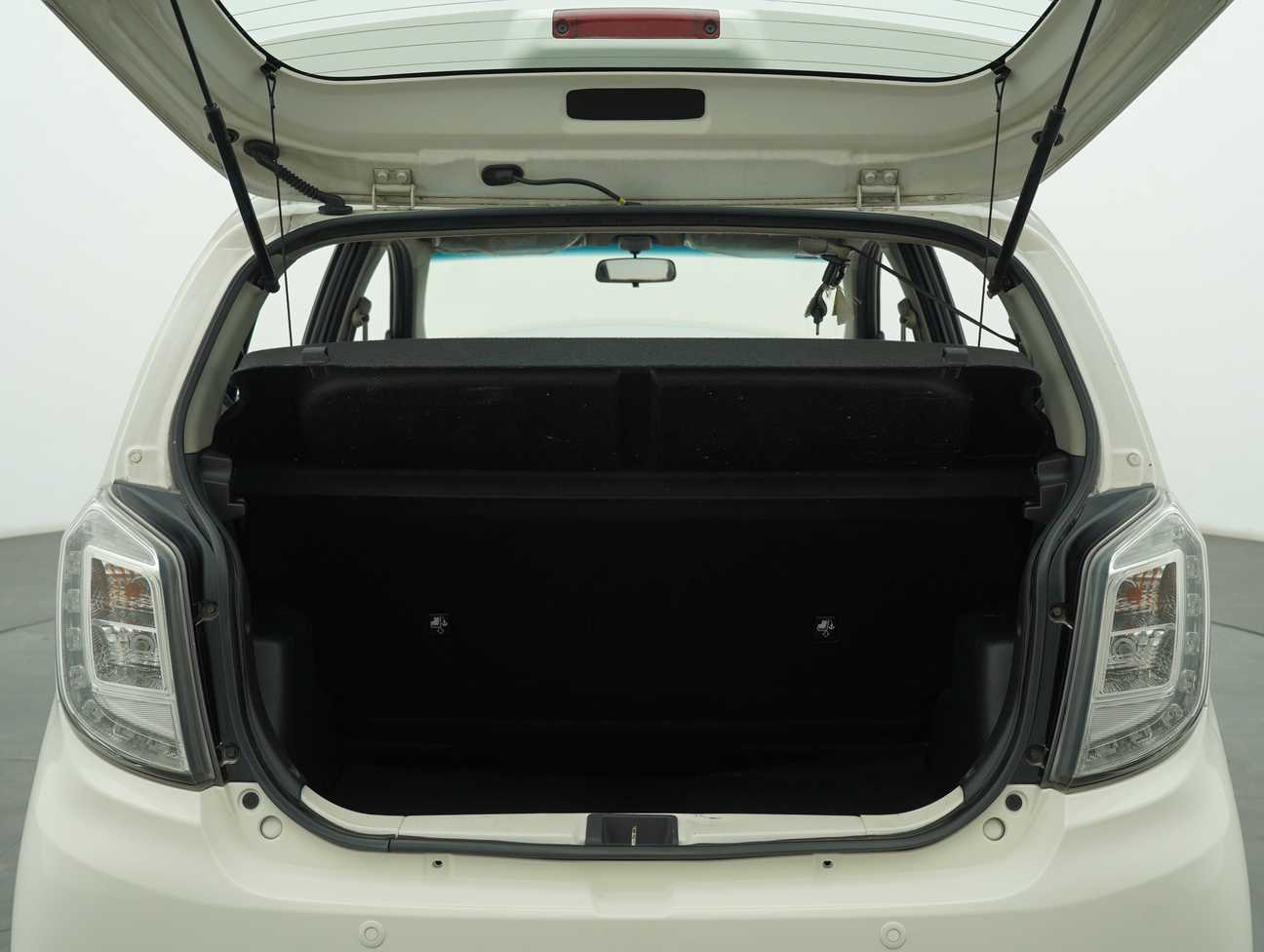 terpakai 2017 Perodua AXIA Advance 1.0