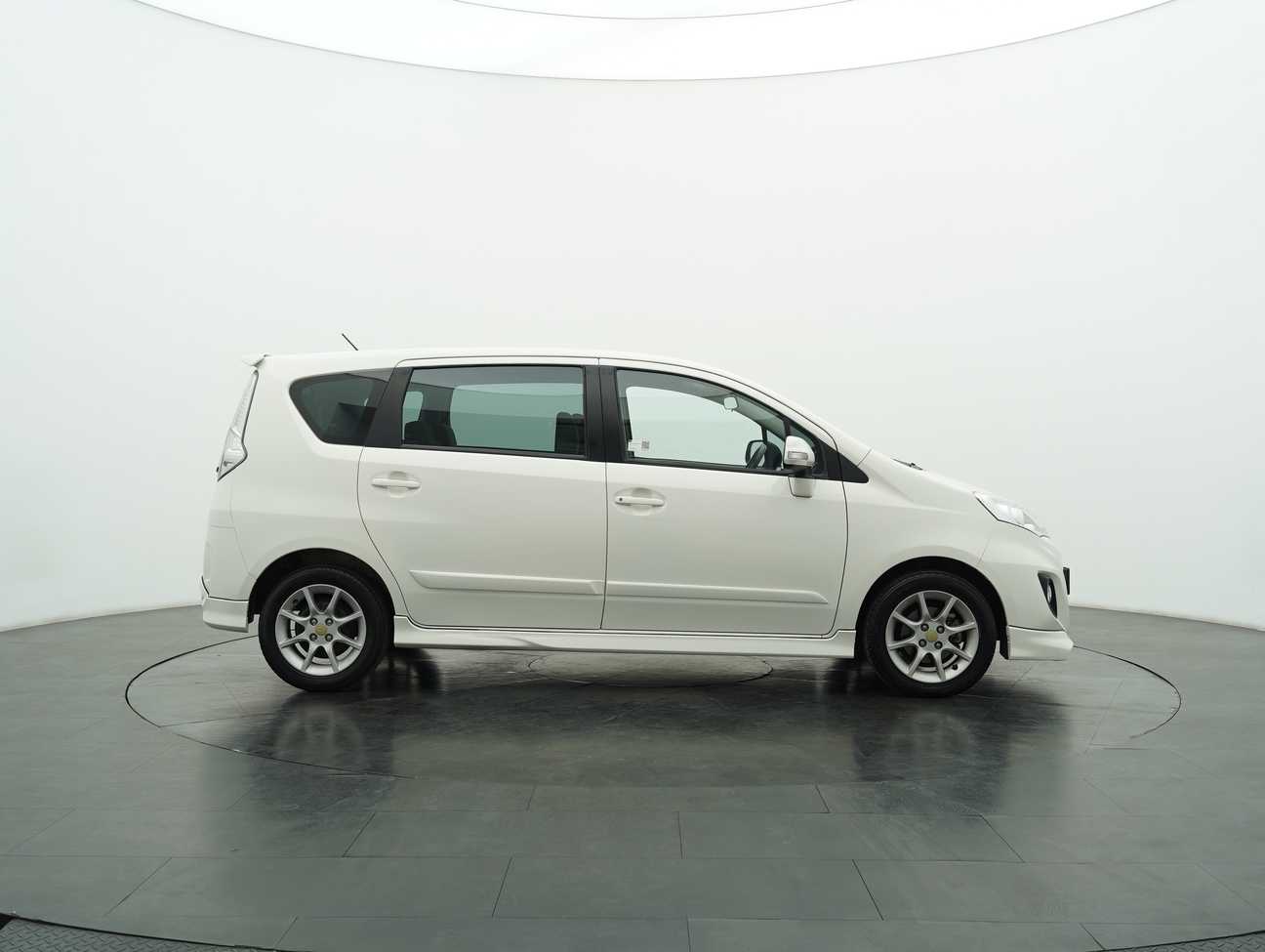 terpakai 2016 Perodua Alza EZ 1.5