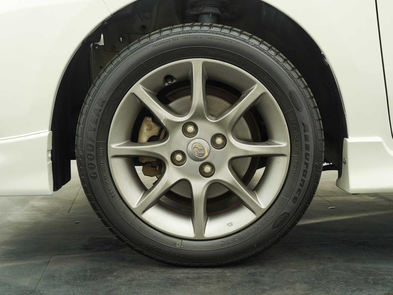 terpakai 2015 Perodua Alza Advance 1.5