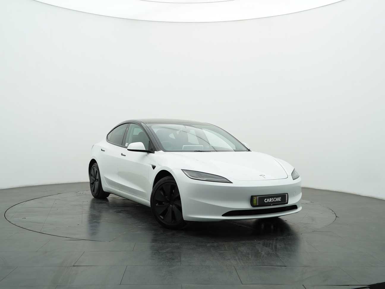 used 2023 Tesla Model 3 Standard Range 