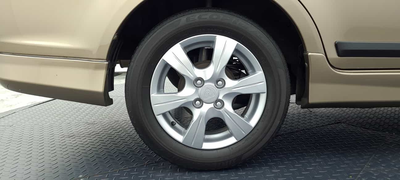 used 2014 Proton SAGA FLX 1.3