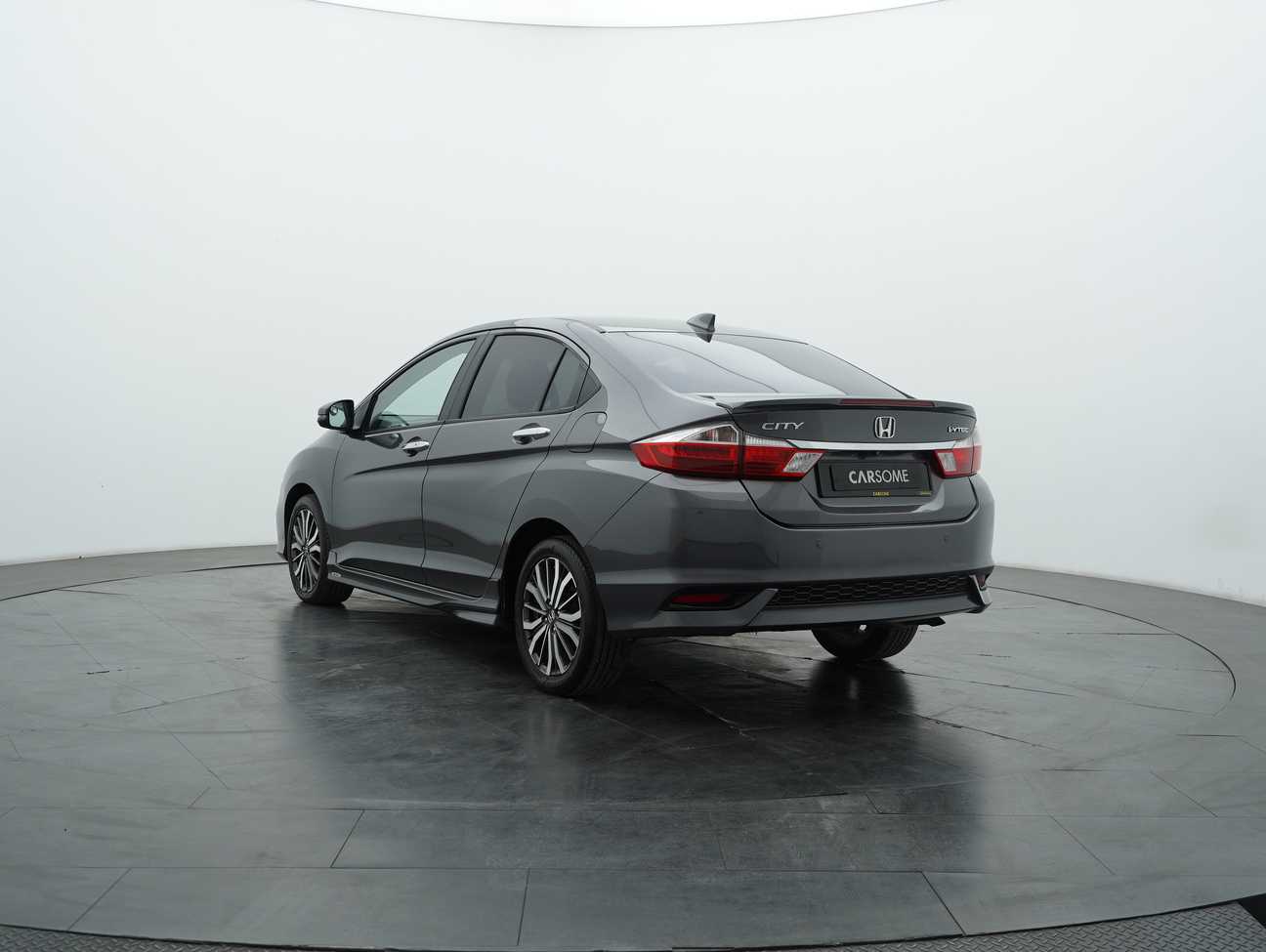 used 2018 Honda City V 1.5