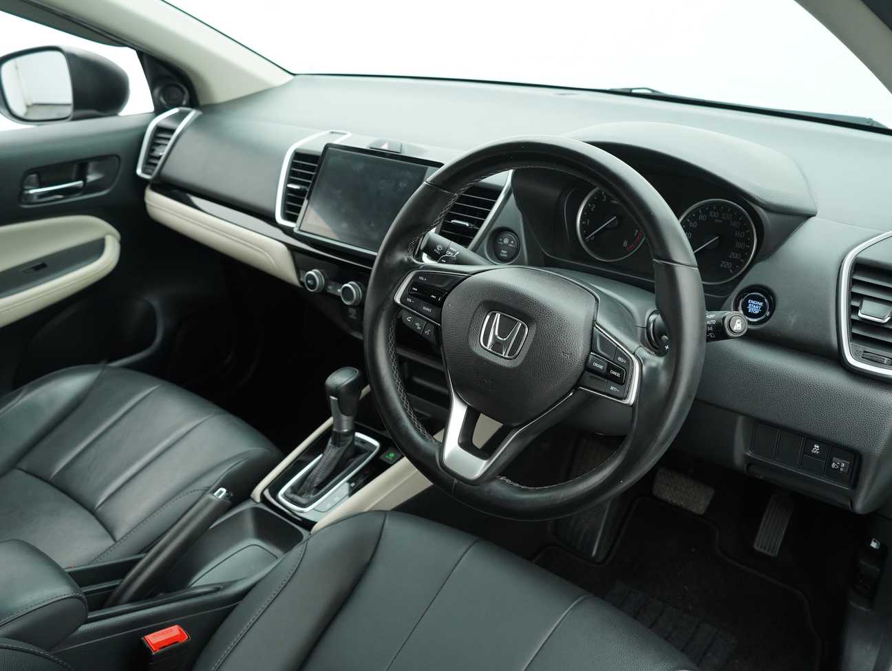 used 2022 Honda City V 1.5