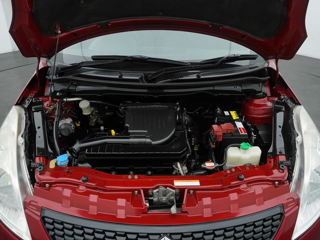 terpakai 2014 Suzuki Swift GL 1.4