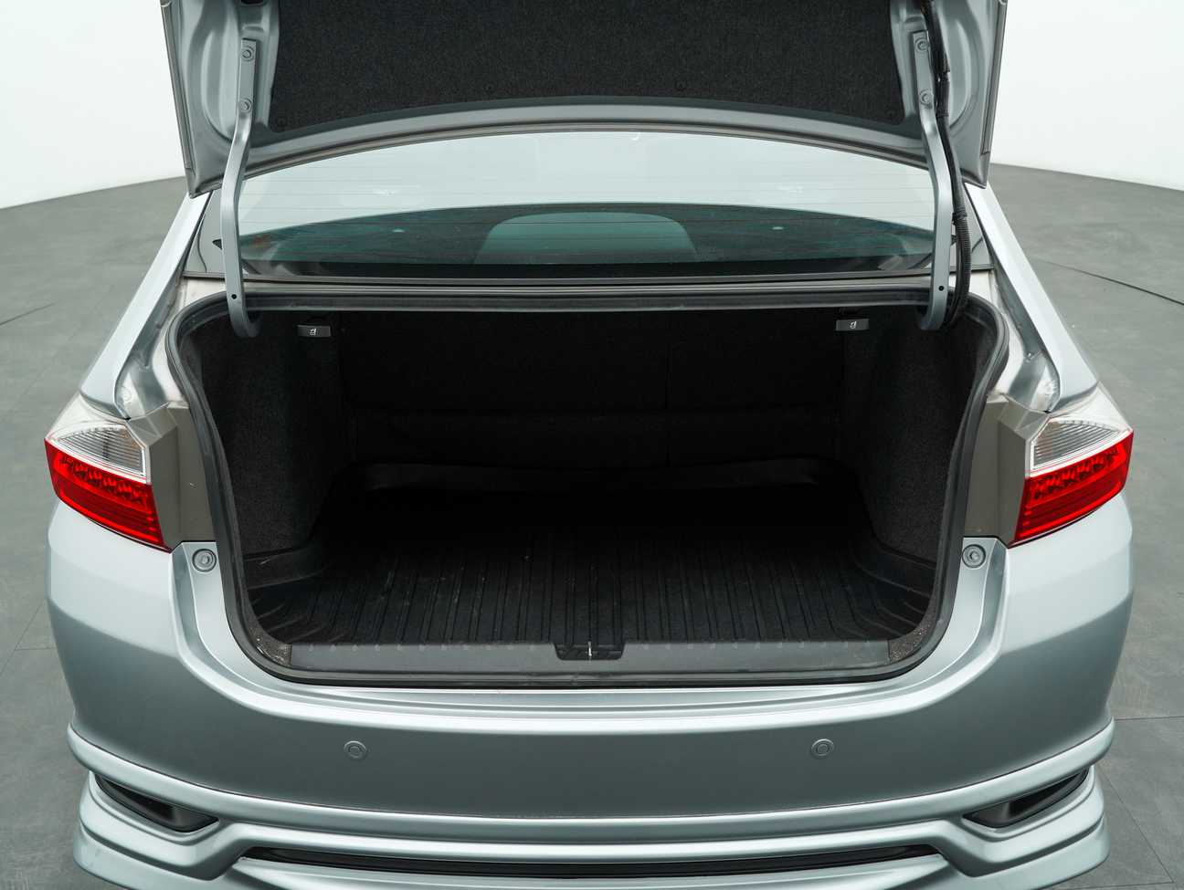 used 2019 Honda City V 1.5