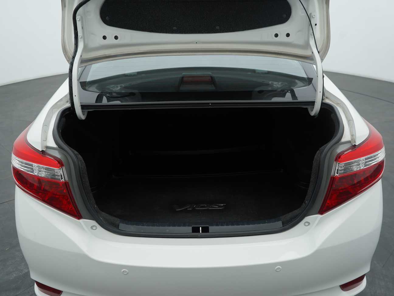 used 2016 Toyota Vios J 1.5