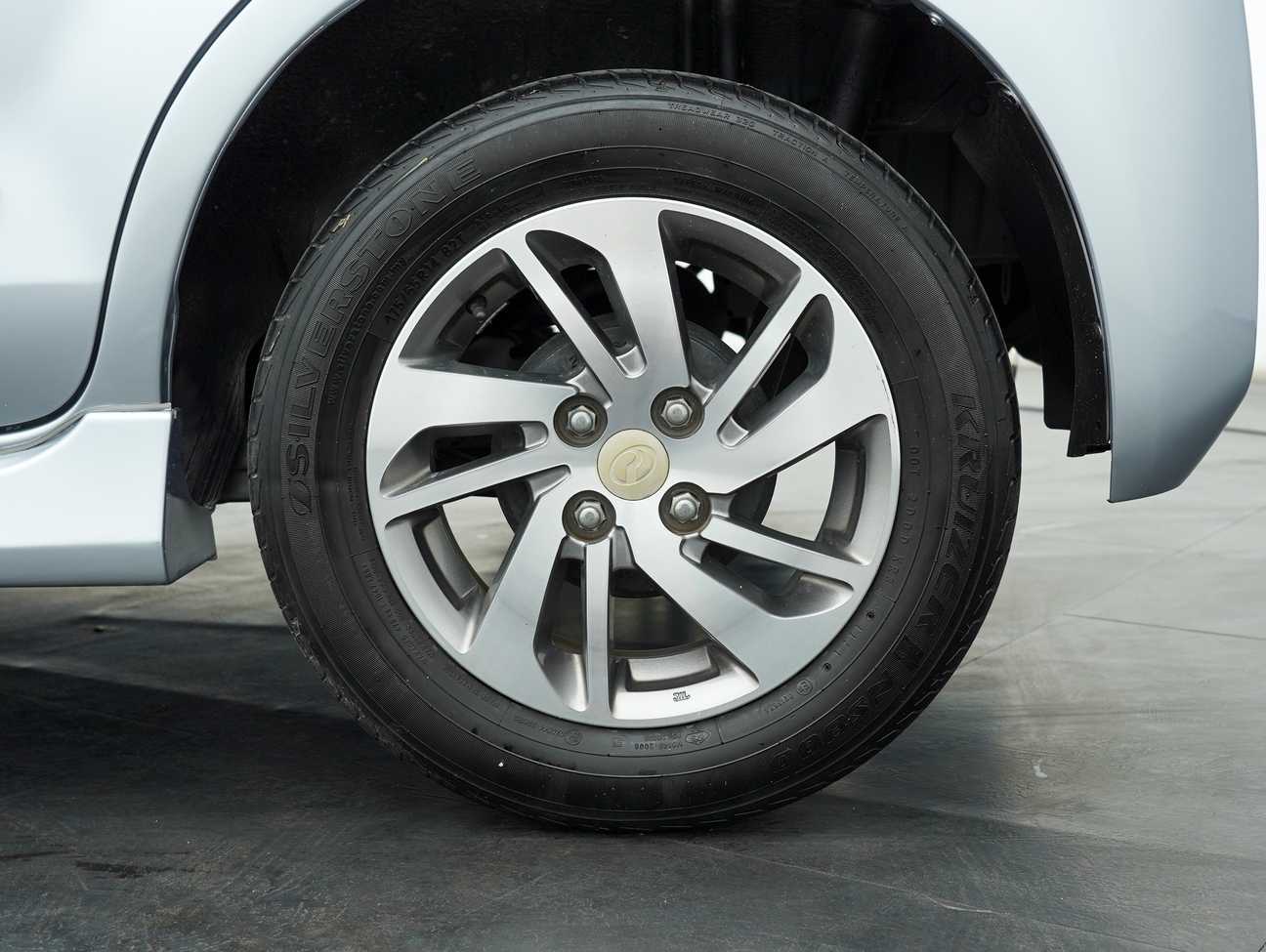 terpakai 2016 Perodua Myvi SE 1.5