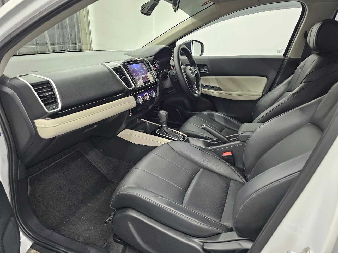 used 2022 Honda City V 1.5