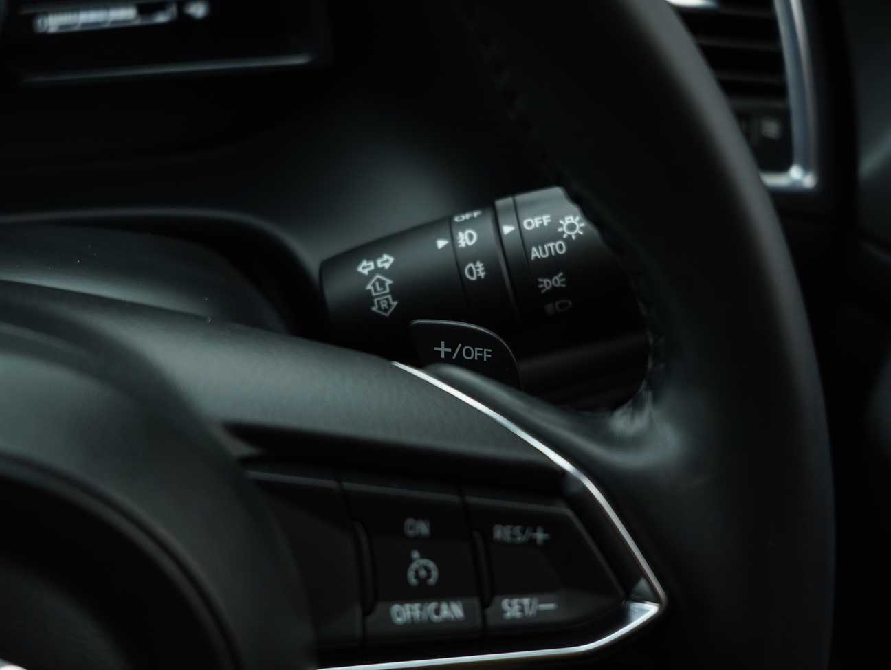 terpakai 2018 Mazda 3 SKYACTIV-G 2.0