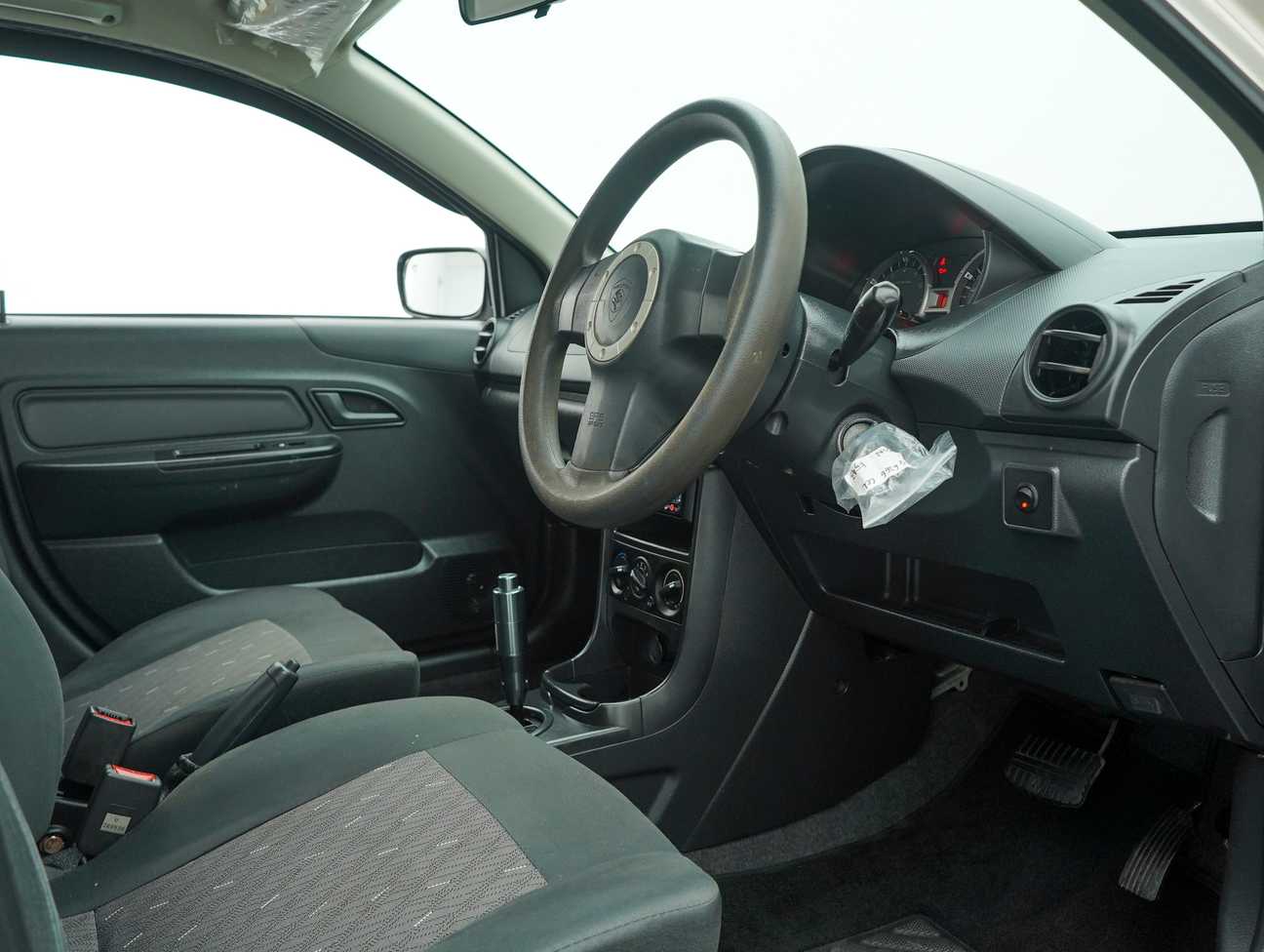 used 2013 Proton Saga SV 1.3