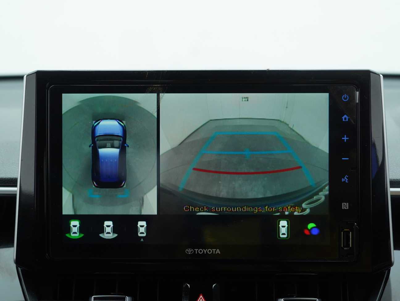 used 2022 Toyota Corolla Cross V 1.8